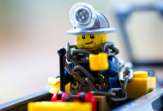 How to avoid vendor lock-in with multi-cloud deployments