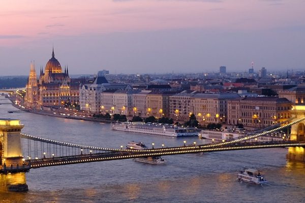 Use cases, growing scale and open infrastructure at OpenStack Days Budapest